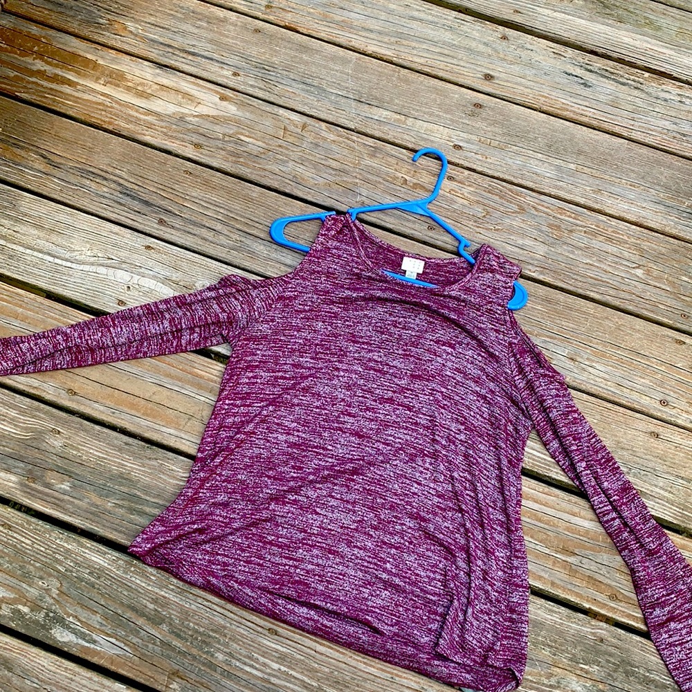 Cut out shoulder top